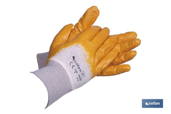 Guantes de nitrilo amarillos Cofan · Imagen de la familia Cofan