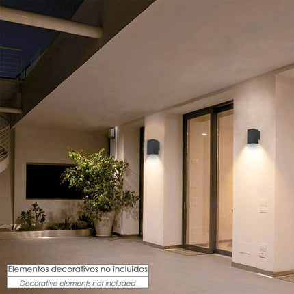 Double GU10 IP65 Black Wall Lamp