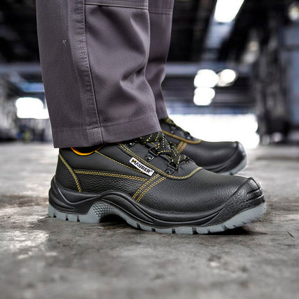 Zapato Bajo Seguridad Maurer S3 Modelo Capua Antideslizante Con Suela y Puntera Antiperación y Resistencia A Hidrocarburos Nº 46 (Par)