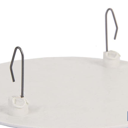 Tapa con garra metálica | Apta para caja de 6 entradas de tubo ø 32 mm | Medidas 106 x 37 mm