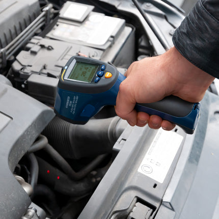 Infrared thermometer PCE-893