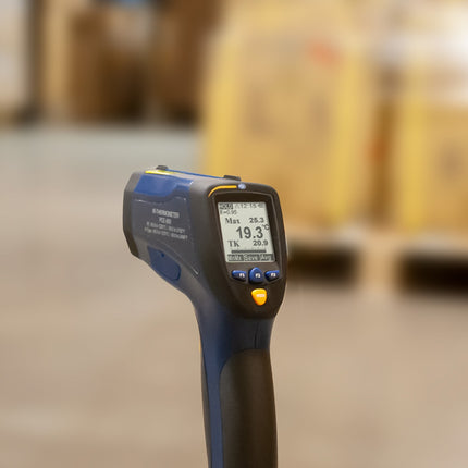 Infrared thermometer PCE-893