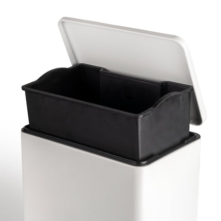 Emuca Contenedor de reciclaje exterior rectangular Recycle, apertura de la tapa con pedal, 1x12litros, Aluminio, Pintado blanco