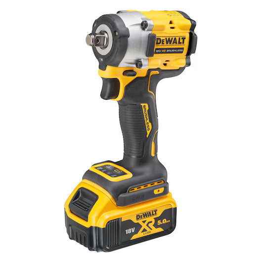 Chave de impacto XR 18V 1/2" DEWALT DCF921P2T-QW com 2 baterias 5,0Ah, carregador e mala TSTAK