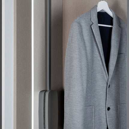 Emuca Sling folding wardrobe hanger, adjustable width