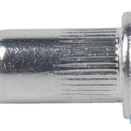 Tuercas remachables cilíndricas ranuradas con fondo abierto y cabeza ancha Cofan · Foto del fabricante