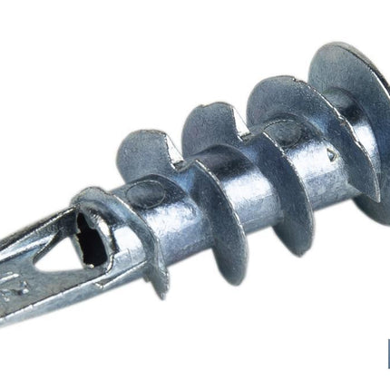 Taco de Zamak metálico con tornillo DIN 7981 para Placas Cofan · Foto del fabricante