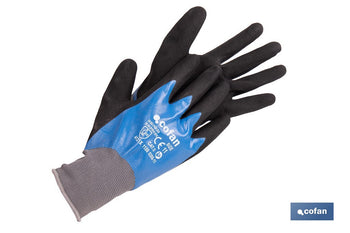 Guantes impregnados de nitrilo sandy de doble capa Cofan · Imagen de la familia Cofan