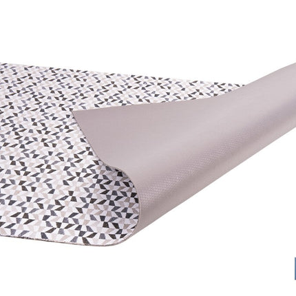 Rollo de alfombra vinílica para interior | Diseño de mosaicos gris, blanco y beige | Impermeable y de fácil limpieza