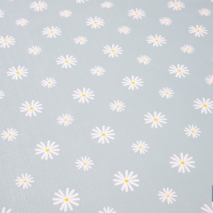 Rollo de hule estampado margarita jade | Materiales: PVC y tela no tejida de polipropileno | Fácil limpieza | Medidas 1,40 x 25 m