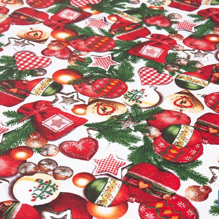 Rollo de mantel resinado antimanchas con adornos y ramas de abeto | Materiales: 75 % algodón y 25 % poliéster | Diseño navideño, fácil de limpiar