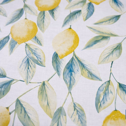 Rollo de hule estampado limones | Materiales: polipropileno y PVC | Gran resistencia a líquidos y manchas | Fácil limpieza | Medidas 1,40 x 20 m