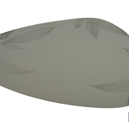 Bajoplato triangular | Diseño estampado con hojas | Packs de 6 salvamanteles individuales | Color: verde | Material: PVC | Medidas: 45 x 36 cm